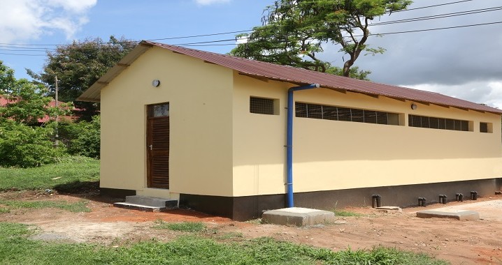 Baadhi ya vyoo vilivyofanyiwa ukarabati na NHBRA katika Shule ya Sekondari ya Wasichana Tabora